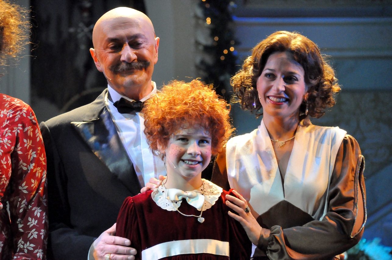 Sasha in de musical Annie